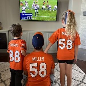 Meet your Posher, Dennis